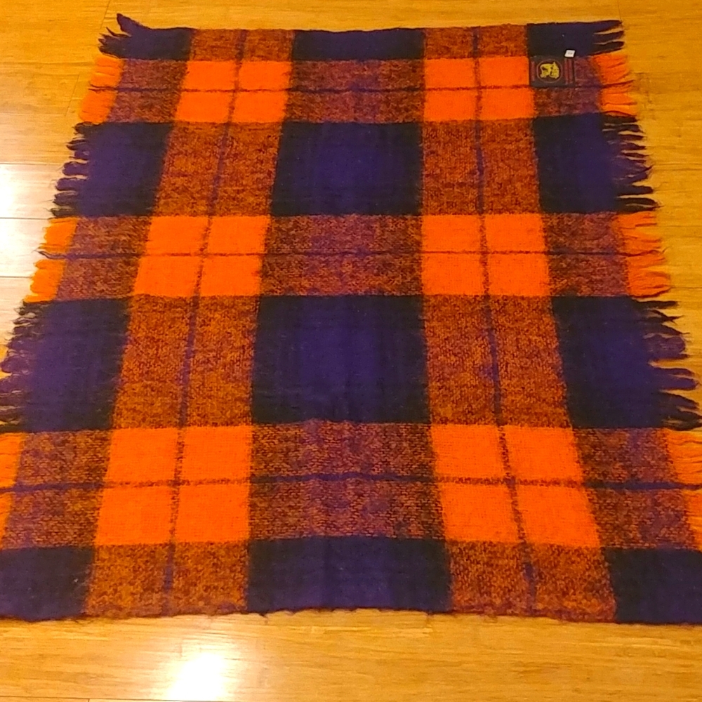 Edinburgh Woolen Mill Wool Blend Plaid Throw